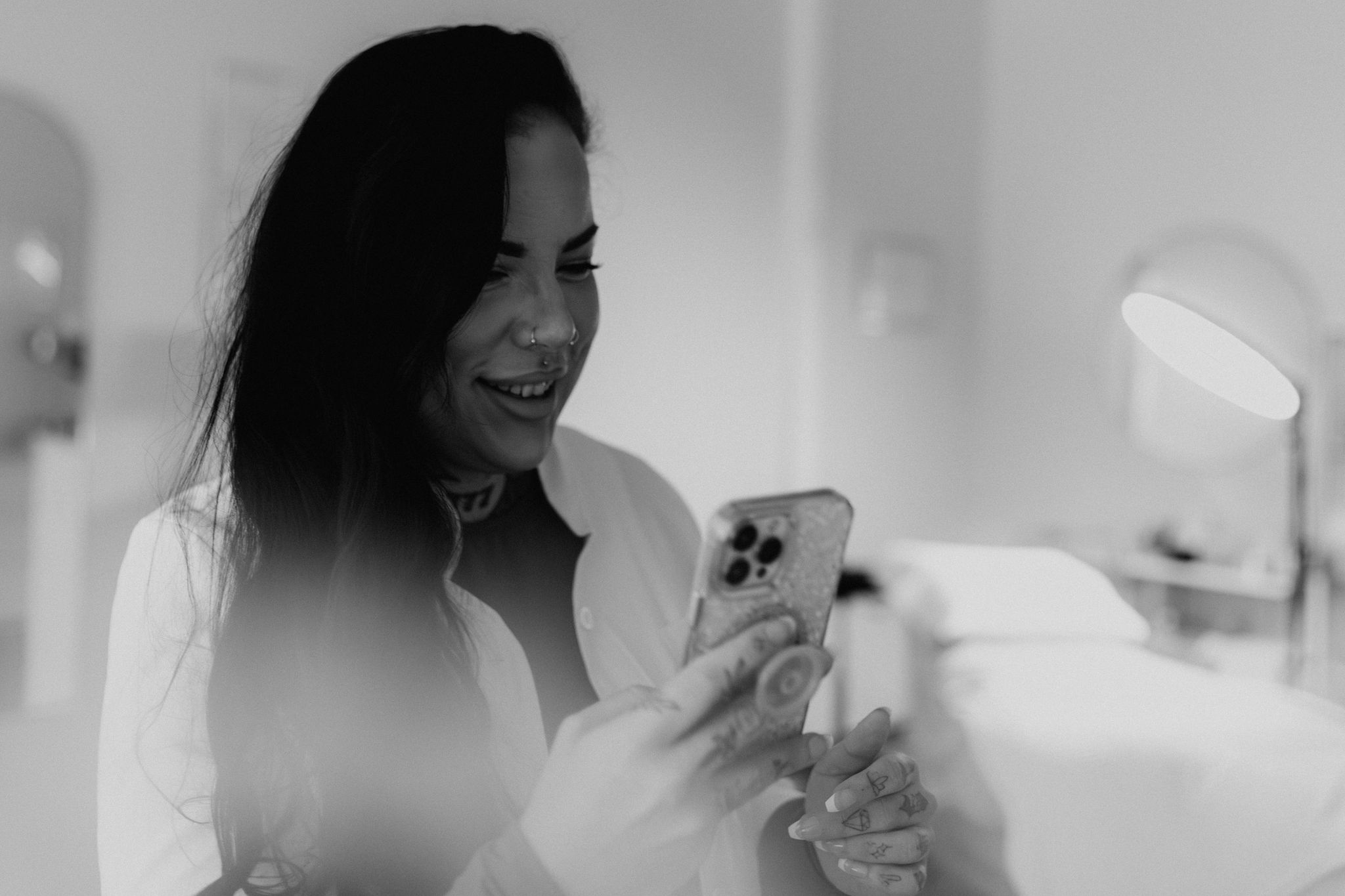 huulten muotoilu täyteaineella Tampere